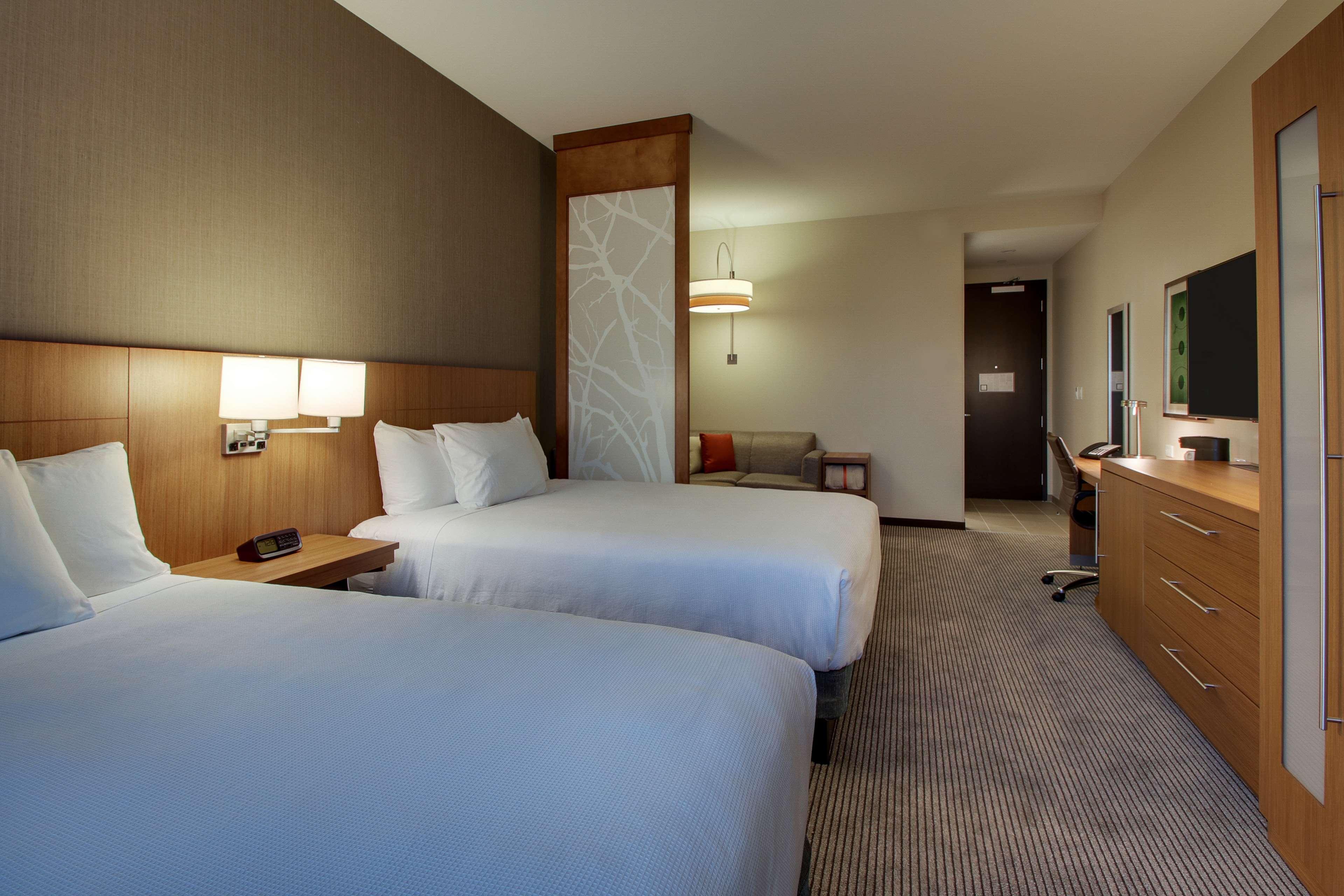 Hyatt Place Milwaukee Downtown Exterior foto