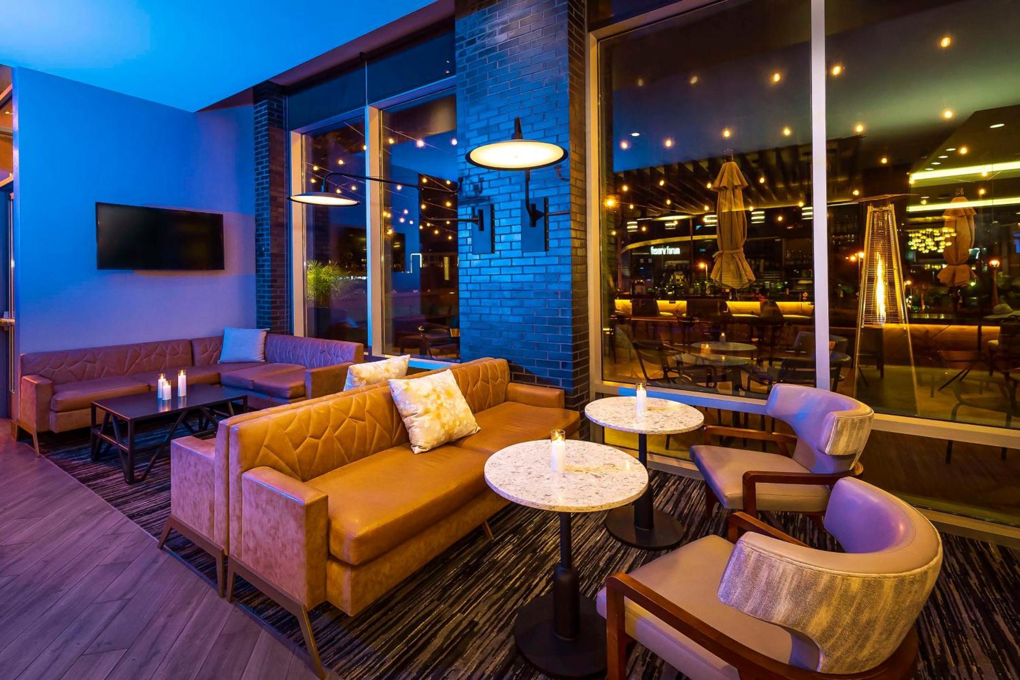 Hyatt Place Milwaukee Downtown Exterior foto